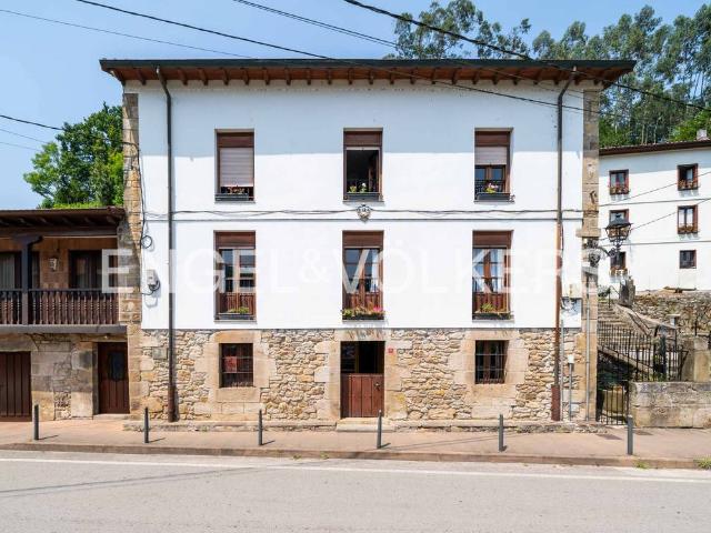 Casa adosada en Venta en Liérganes