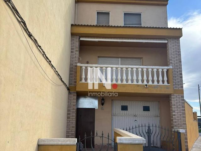 Casa adosada en Venta en Linyola