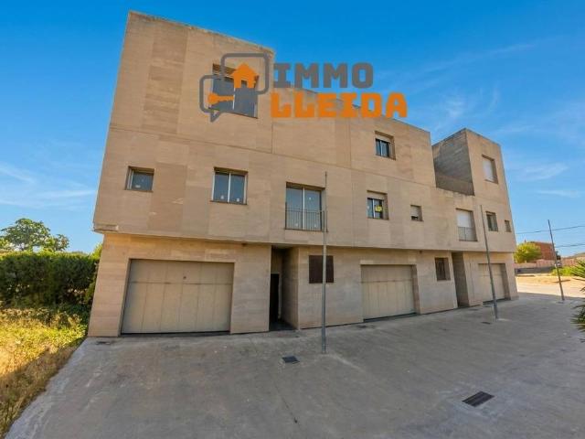 Casa adosada en Venta en Linyola