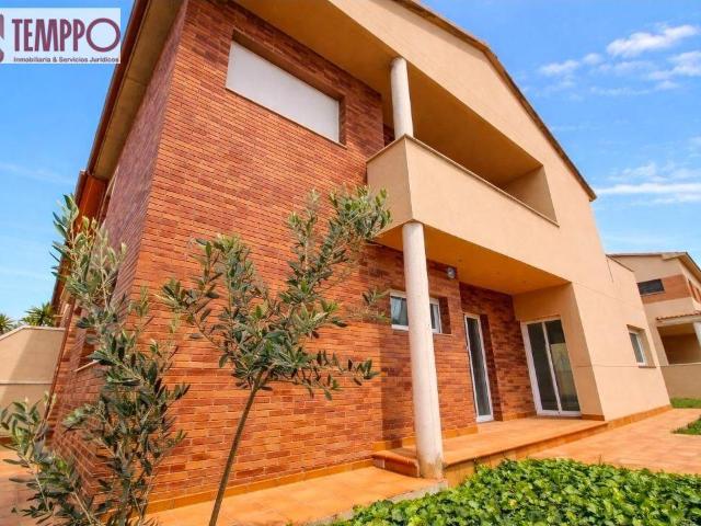 Casa adosada en Venta en Llorenç del Penedès