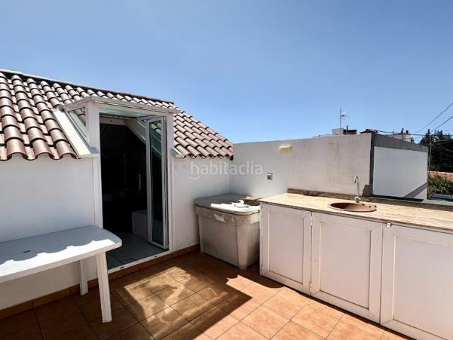 Casa adosada en venta en Moya. Casa en Fontanales. No se puede hipotecar. Casas adosadas.