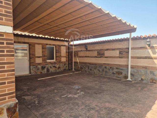 Casa adosada en Venta en Mocejón