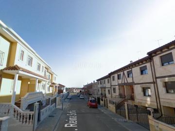 Casa adosada en venta en Mojados. INMUEBLE SIN POSESION Y SIN ACCESO AL INTERIOR. INMUEBLE SIN POSESION Y SIN ACCESO AL INTERIOR. Casas adosadas.