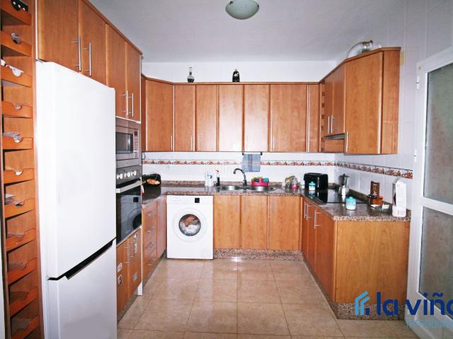 Casa adosada en venta en Mollina. REF:070225884 SE VENDE CASA ADOSADA EN MOLLINA MÁLAGA. Casas adosadas.