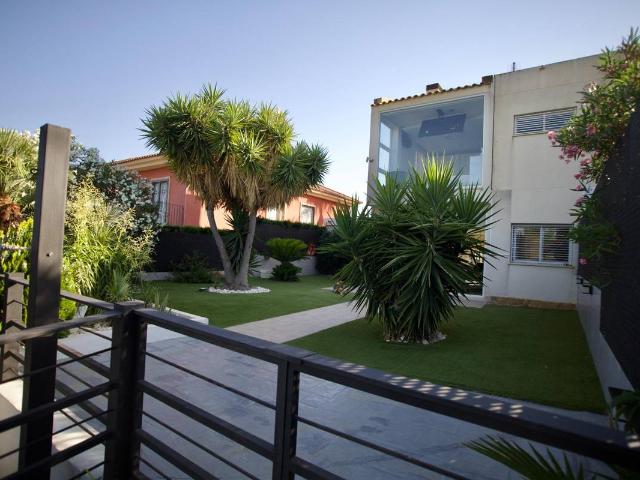 Casa adosada en Venta en Monforte del Cid