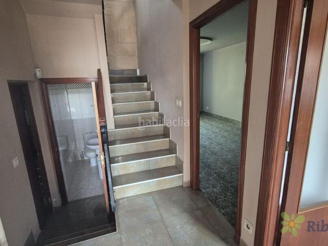 Casa adosada en venta en Monteagudo. ADOSADO CON JARDIN EN MONTEAGUDO, INMUEBLE EN VENTA FLASH. Casas adosadas.