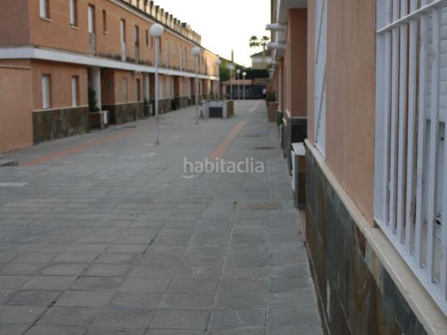 Casa adosada en venta en Montequinto, Olivar de Quintos. MAGNIFICA CASA ADOSADA EN MONTEQUINTO. Casas adosadas.
