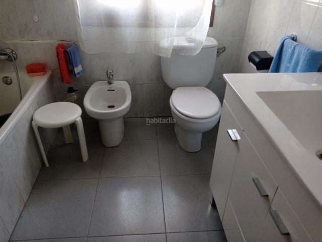 Casa adosada en venta en Monzón. Casas adosadas.