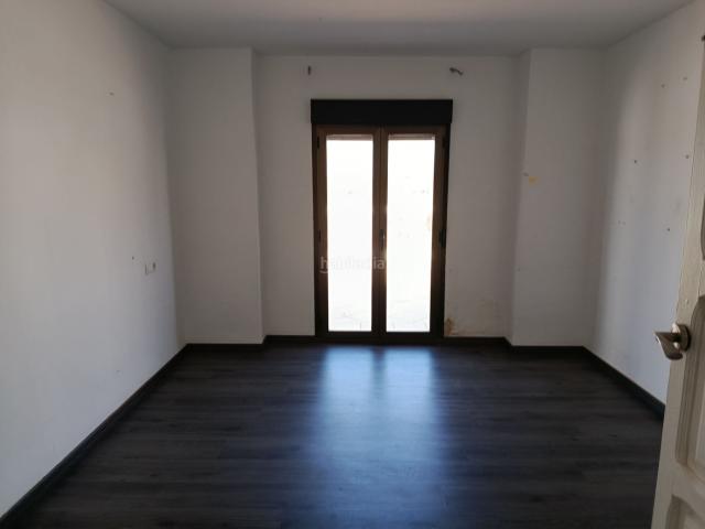 Casa adosada en venta en Moraleda de Zafayona. Oportunidad, casa reformada en el centro del pueblo. Casas adosadas Moraleda de.