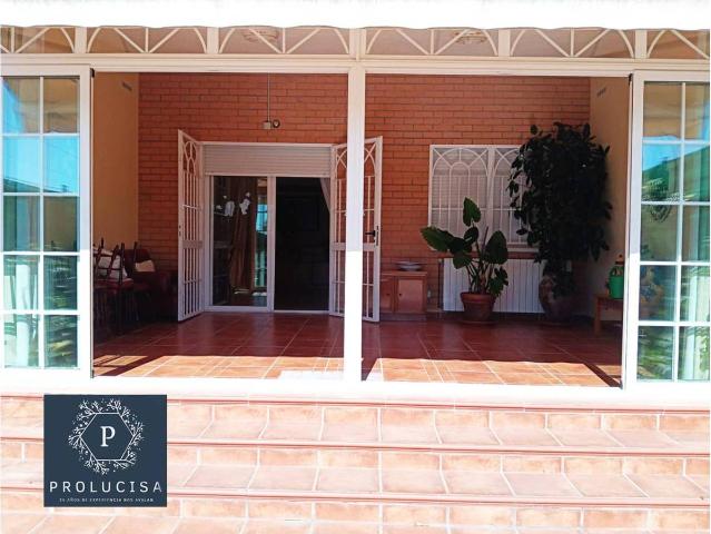 Casa adosada en Venta en Moraleja de Enmedio
