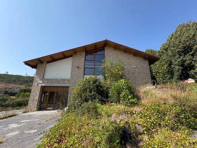 Casa adosada en Venta en Morás A Zapateira