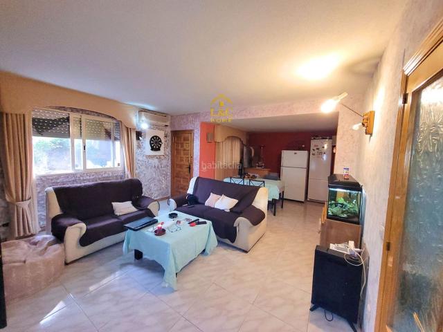 Casa adosada en venta en Morata de Tajuña. Chalet adosado en Morata de Tajuña. Casas adosadas Morata de.