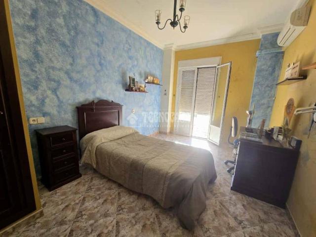 Casa adosada en Venta en Morón de la Frontera