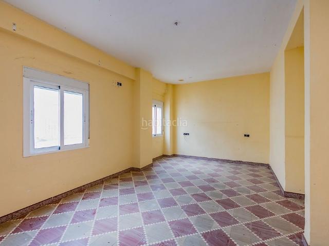 Casa adosada en venta en Morón de la Frontera. Casas adosadas Morón de la.