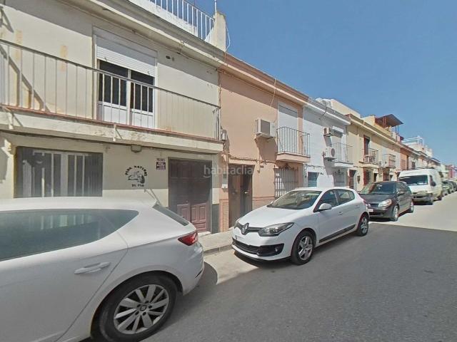 Casa adosada en venta en Morón de la Frontera. Casas adosadas Morón de la.