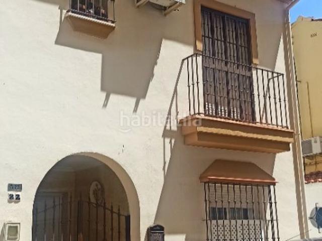 Casa adosada en venta en Morón de la Frontera. Para entrar a vivir. Casas adosadas Morón de la.