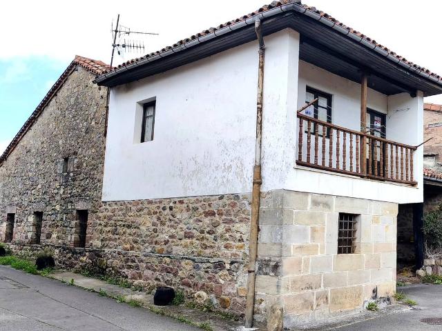Casa adosada en Venta en Mazcuerras
