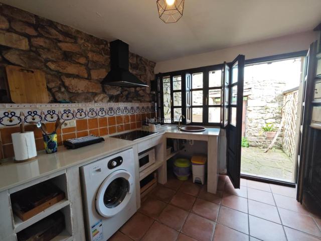 Casa adosada en venta en Mazcuerras. CASA DE PIEDRA REFORMADA CON DOBLE TERRAZA Y BARBACOA. Casas adosadas.
