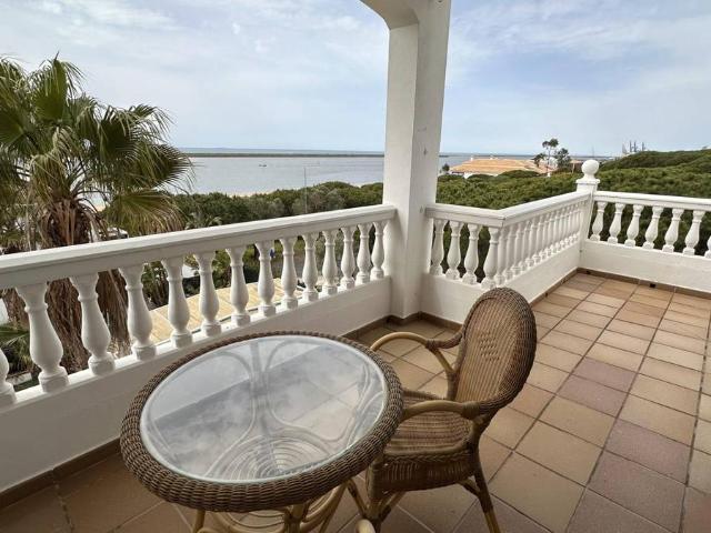 Casa adosada en Venta en Mazagón
