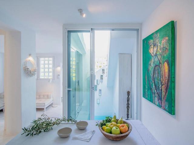Casa adosada en venta en Madrid, Cortes Huertas. CASA ADOSADA EN MARBESA TOTALMENTE REFORMADA CON LICENCIA VACACIONAL. Casas adosadas.