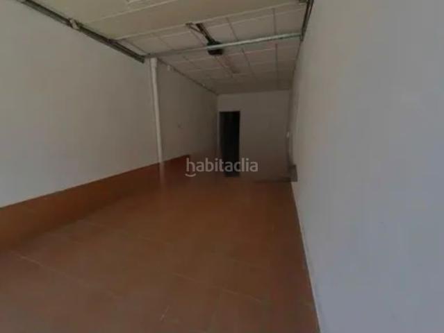 Casa adosada en venta en Madrigueras. ¡AMPLIA Y LUMINOSA VIVIENDA CON PATIO, COCHERA Y APARTAMENTO INDEPENDIENTE EN MADRIGUERAS!. Casas adosadas.