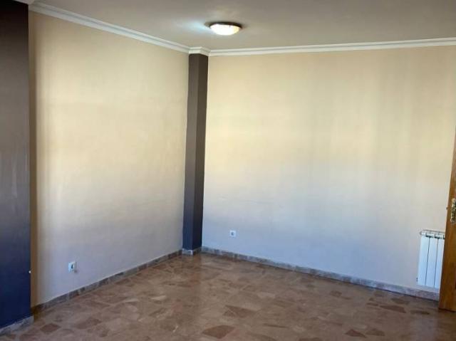 Casa adosada en venta en Mahora
