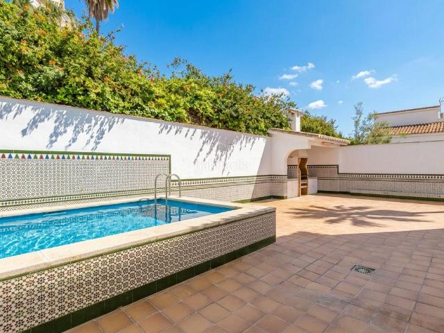 Casa adosada en venta en Málaga, El Palo. Casas adosadas.