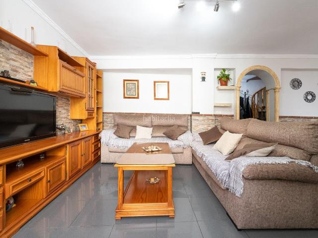 Casa adosada en venta en Málaga, Los Castillejos La Trinidad. Casa en zona Bailén. Casas adosadas.