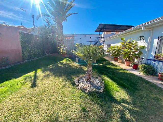 Casa adosada en Venta en Malagón