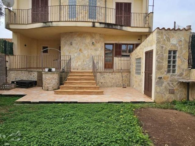 Casa adosada en Venta en Manacor Centre