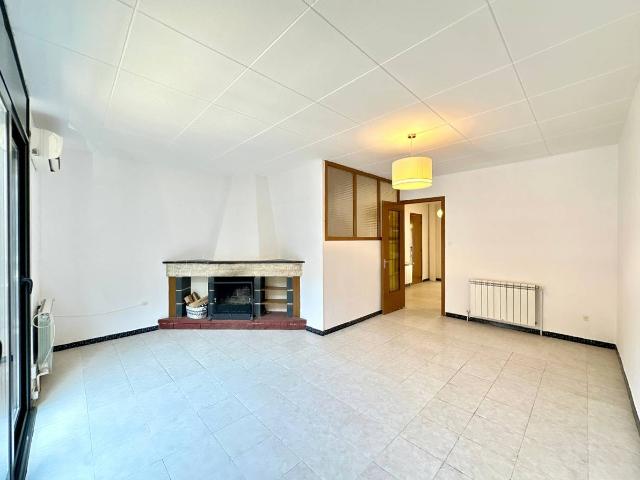 Casa adosada en Venta en Manlleu