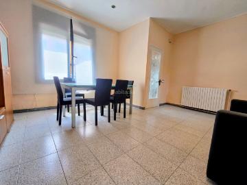 Casa adosada en venta en Manlleu. CASA AMB JARDÍ AL CENTRE DE MANLLEU. Casas adosadas.