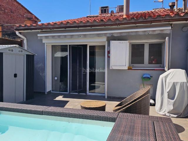 Casa adosada en venta en Manlleu. Casa en venda. Casas adosadas.