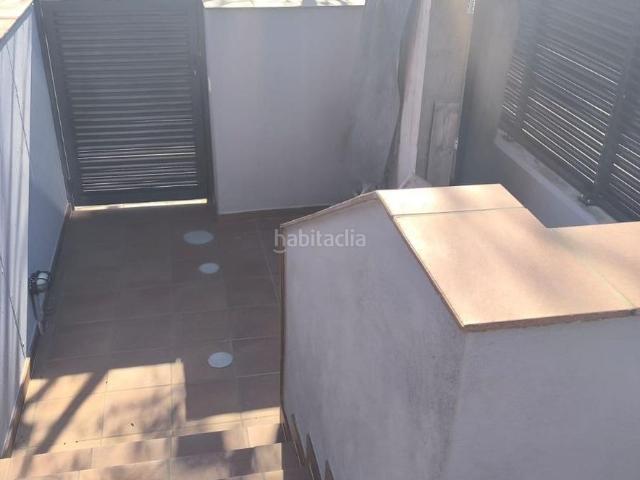 Casa adosada en venta en Manresa, Bases de Manresa Carretera de Santpedor. CASA OBRA NUEVA A TRES VIENTOS CON JARDIN Y 2 TERRAZAS. Casas adosadas.