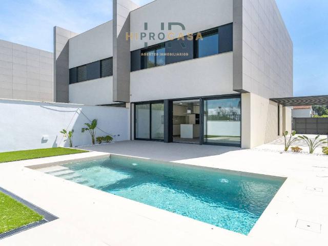 Casa adosada en Venta en Mar Cambrils