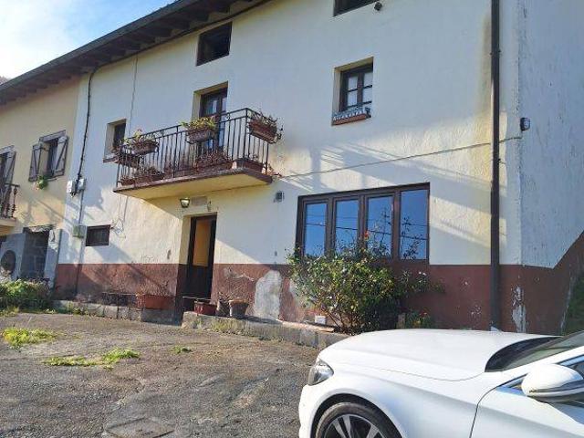 Casa adosada en Venta en Markina Xemein