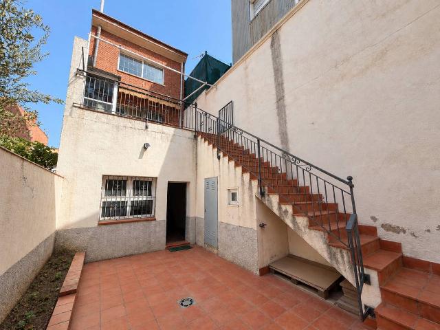Casa adosada en Venta en Marianao