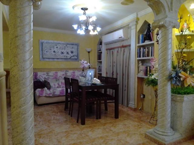 Casa adosada en Venta en Martos