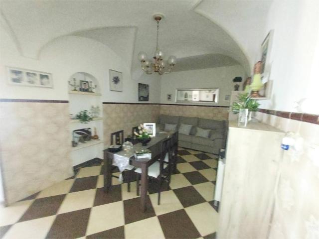 Casa adosada en venta en Medina de las Torres