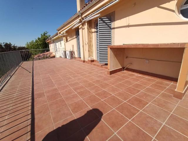 Casa adosada en Venta en Mejostilla