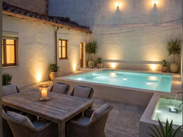 Casa adosada en venta en Melgar de Fernamental. Amplio Adosado en Melgar de Fernamental Oportunidad Única por 100,000. Casas adosadas Melgar de.