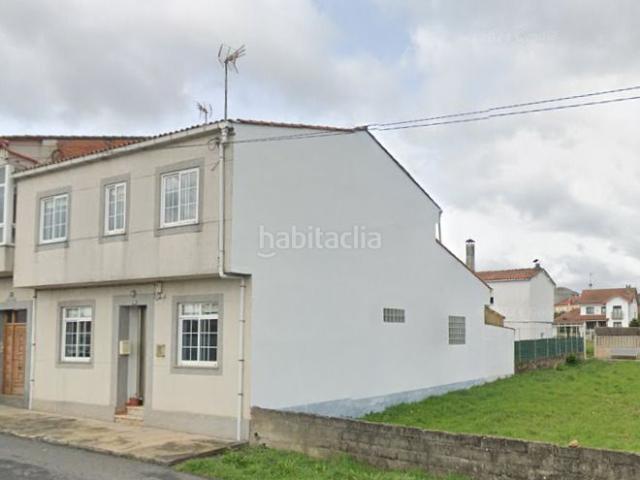 Casa adosada en venta en Melide. CASA PLANTA BAJA Y ALTA CON GARAJE. Casas adosadas.