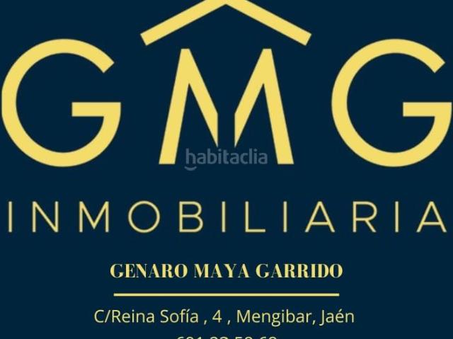 Casa adosada en venta en Mengíbar. Casas adosadas.