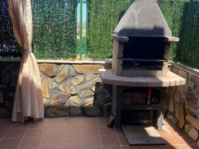 Casa adosada en venta en Méntrida. Impresionante chalet en venta en Mentrida. Casas adosadas.