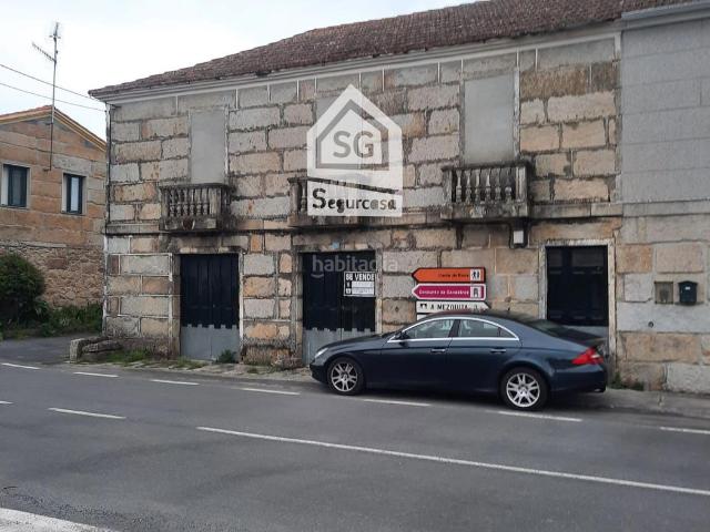 Casa adosada en venta en Merca A. CASA DE PIEDRA EN A MERCA. Casas adosadas Merca.