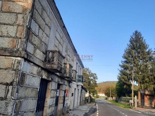 Casa adosada en venta en Merca A. Casas adosadas Merca.
