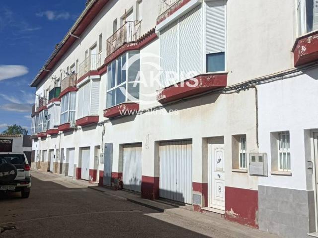 Casa adosada en Venta en Miguel Esteban