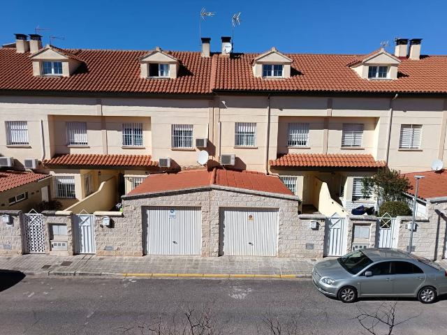 Casa adosada en Venta en Miguelturra
