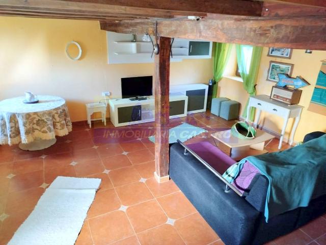 Casa adosada en Venta en Mioño Santullán