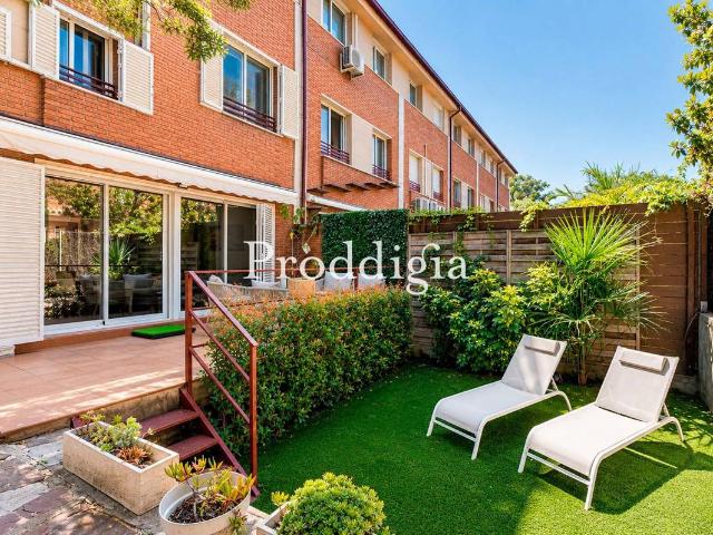 Casa adosada en Venta en Mira sol